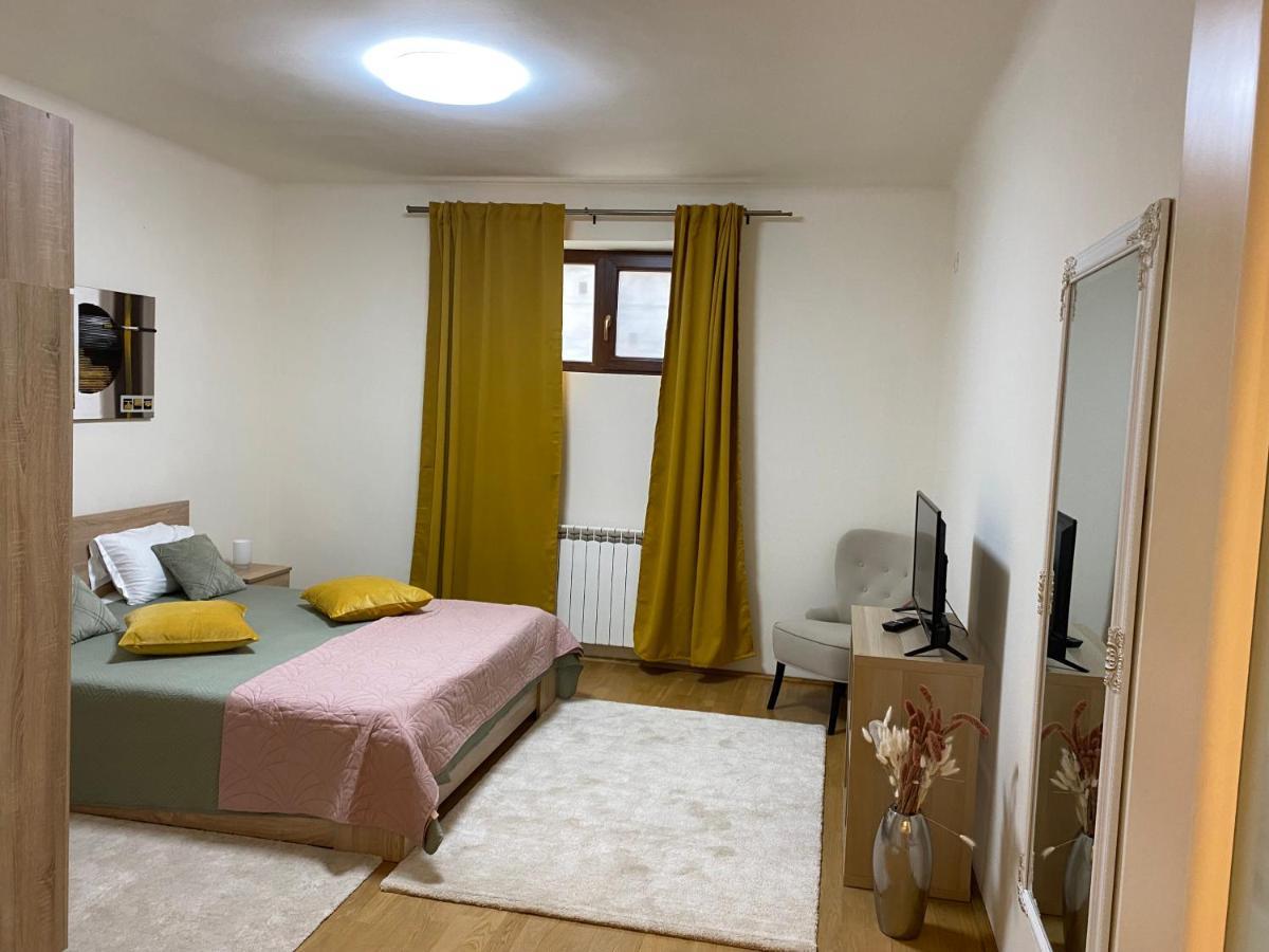 Downtown Apartment Boutique Green Garden Unirii Bukarest Exterior foto