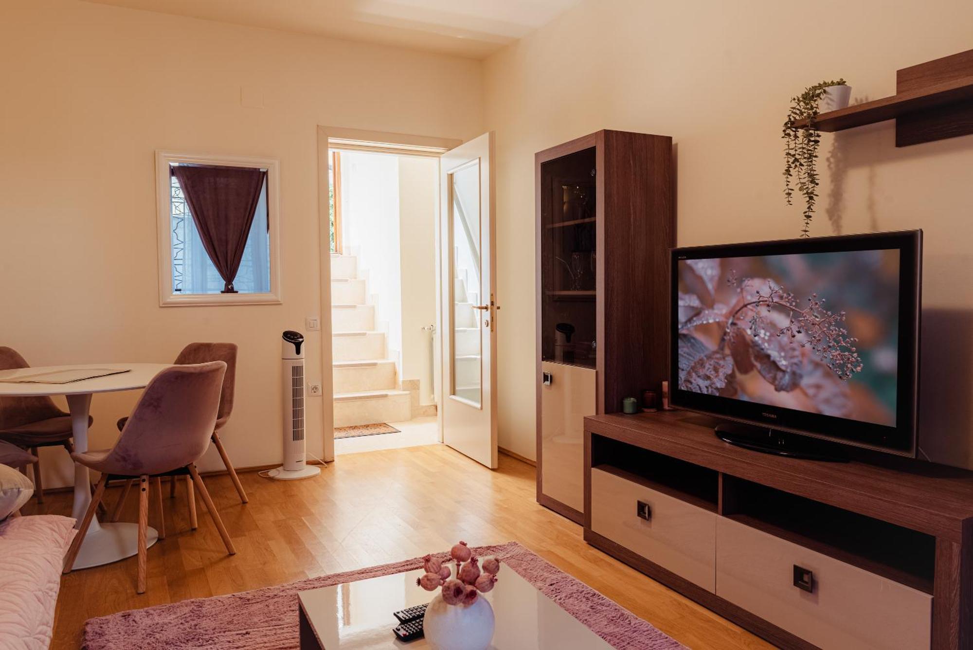Downtown Apartment Boutique Green Garden Unirii Bukarest Exterior foto
